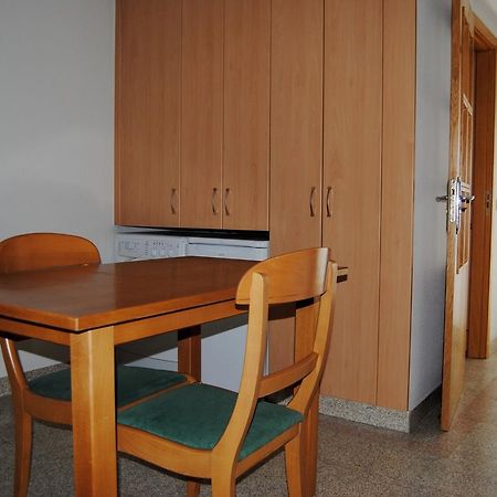Apartahotel Villanueva Villanueva del Pardillo Eksteriør bilde