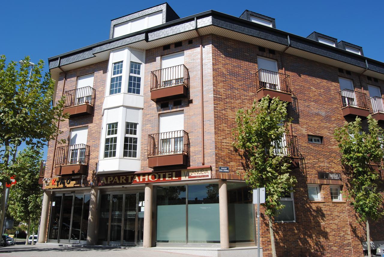Apartahotel Villanueva Villanueva del Pardillo Eksteriør bilde